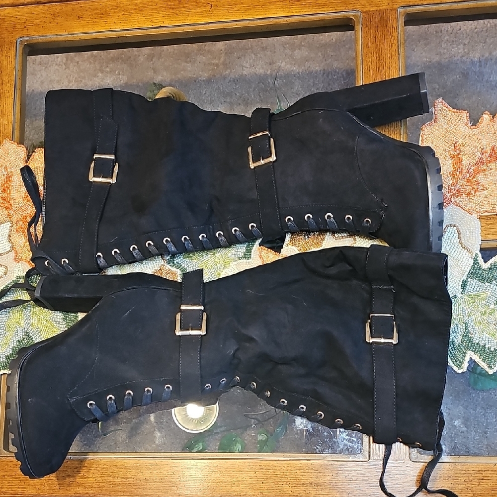Shoe Dazzle Black Heeled Boots